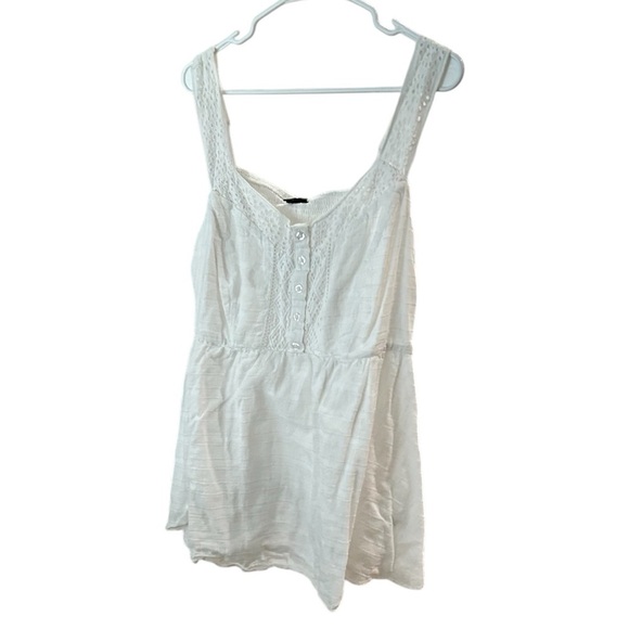 Torrid White Smocked Tank Top - Picture 3 of 9